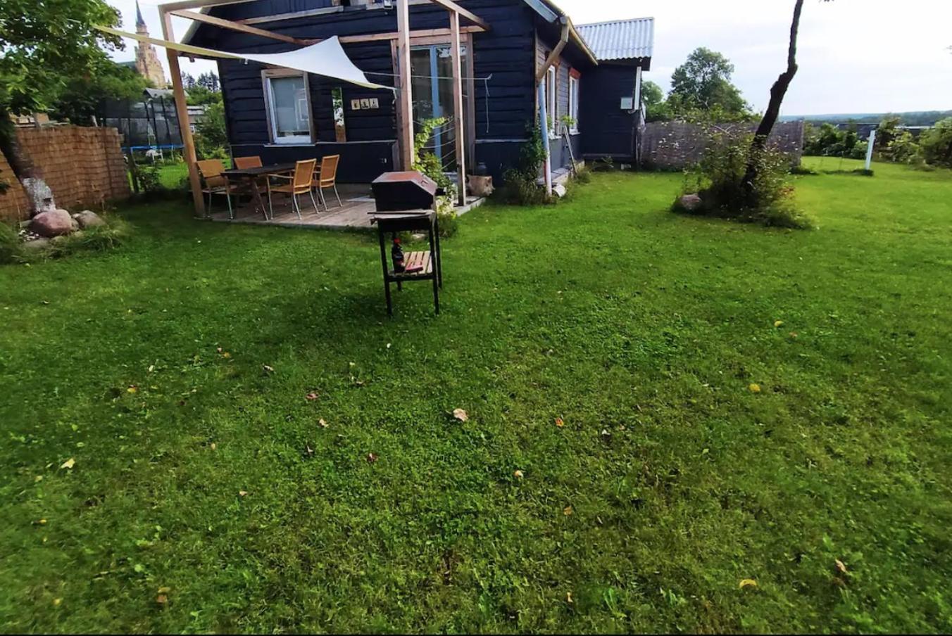 Hillside View House With Garden, Private Parking, Quiet Location - 12 Min To Old Town Anytime, Long Stays Welcome Vilnius Exterior photo
